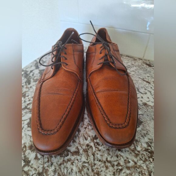 Allen Edmonds Brown oxfords lace shoes size 9 - Picture 1 of 10